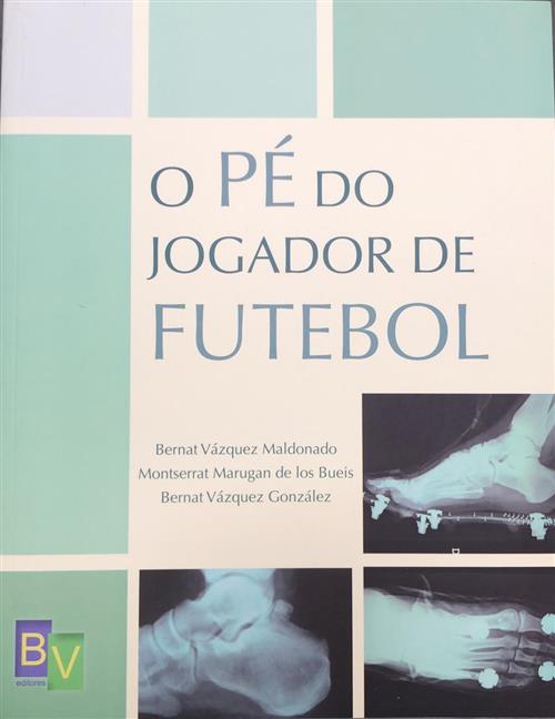 O PE DO JOGADOR DE FUTEBOL